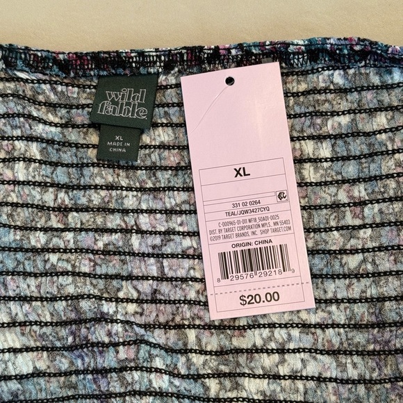 Wild Fable Size XL Cottagecore Smocked Cropped Off The Shoulder Tops Lot of 2 - Picture 9 of 12